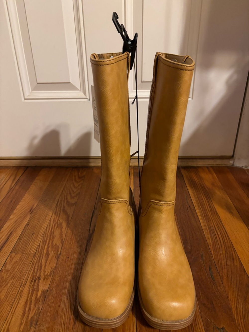 NWT No Boundaries cow girl boots size 11W